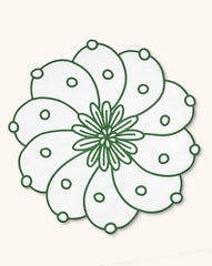 Individuales Identidad en Lino Blanco con Bordado de Biznaga en Verde. Set de 4