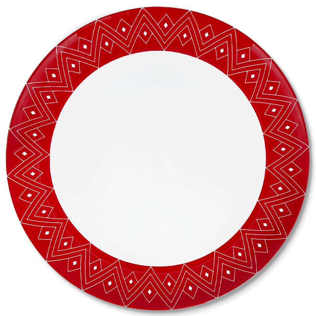 Bajoplato de porcelana blanco con borde en decoración geométrica en color rojo, de la colección Identidad diseñado por Sofía Aspe Interiorismo para Zash