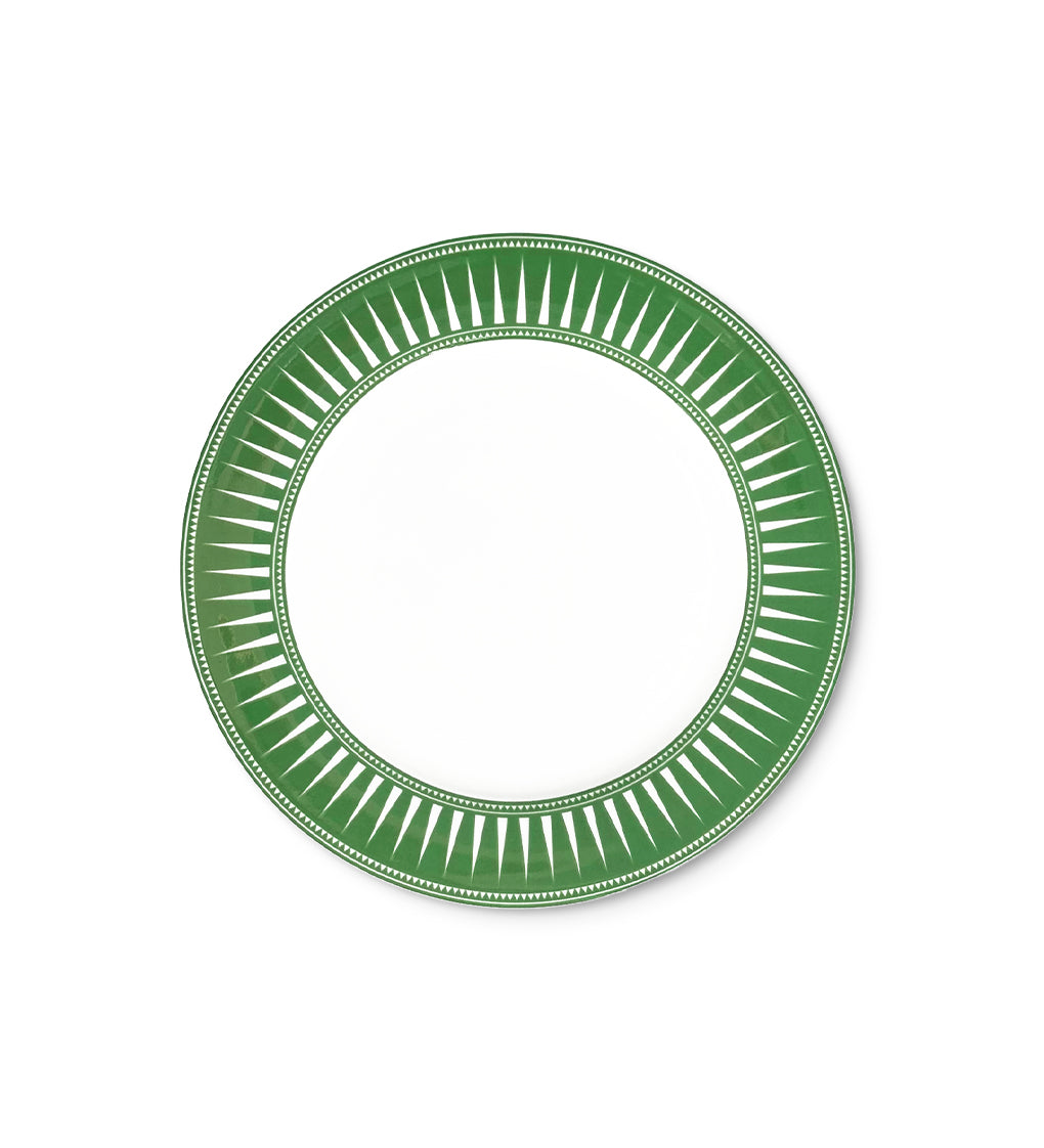 Plato para ensalada de porcelana blanco con orilla verde con rayos, de la colección Identidad diseñada por Sofía Aspe Interiorismo para Zash
