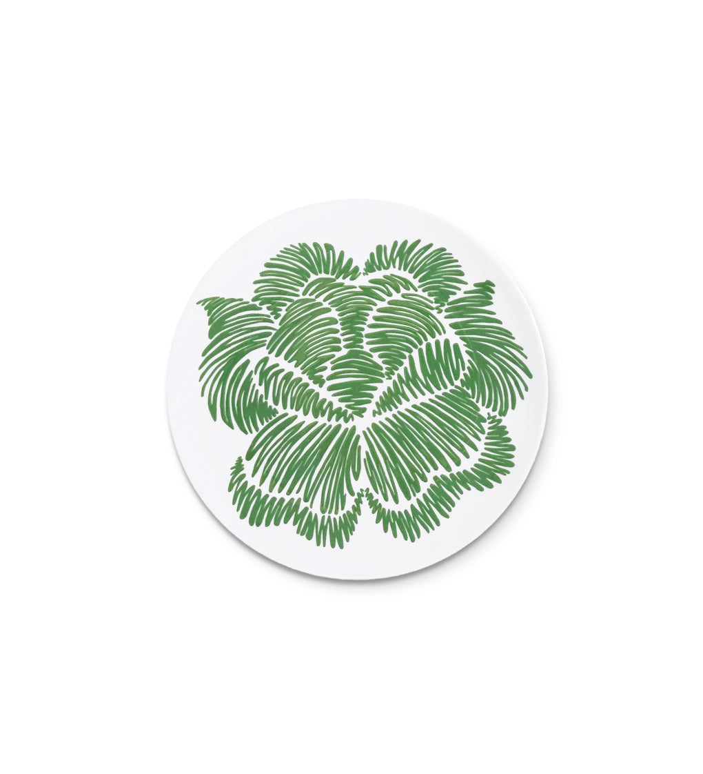 Plato de pan de porcelana blanca con flor en verde, de la colección Identidad de Sofía Aspe Interiorismo para Zash