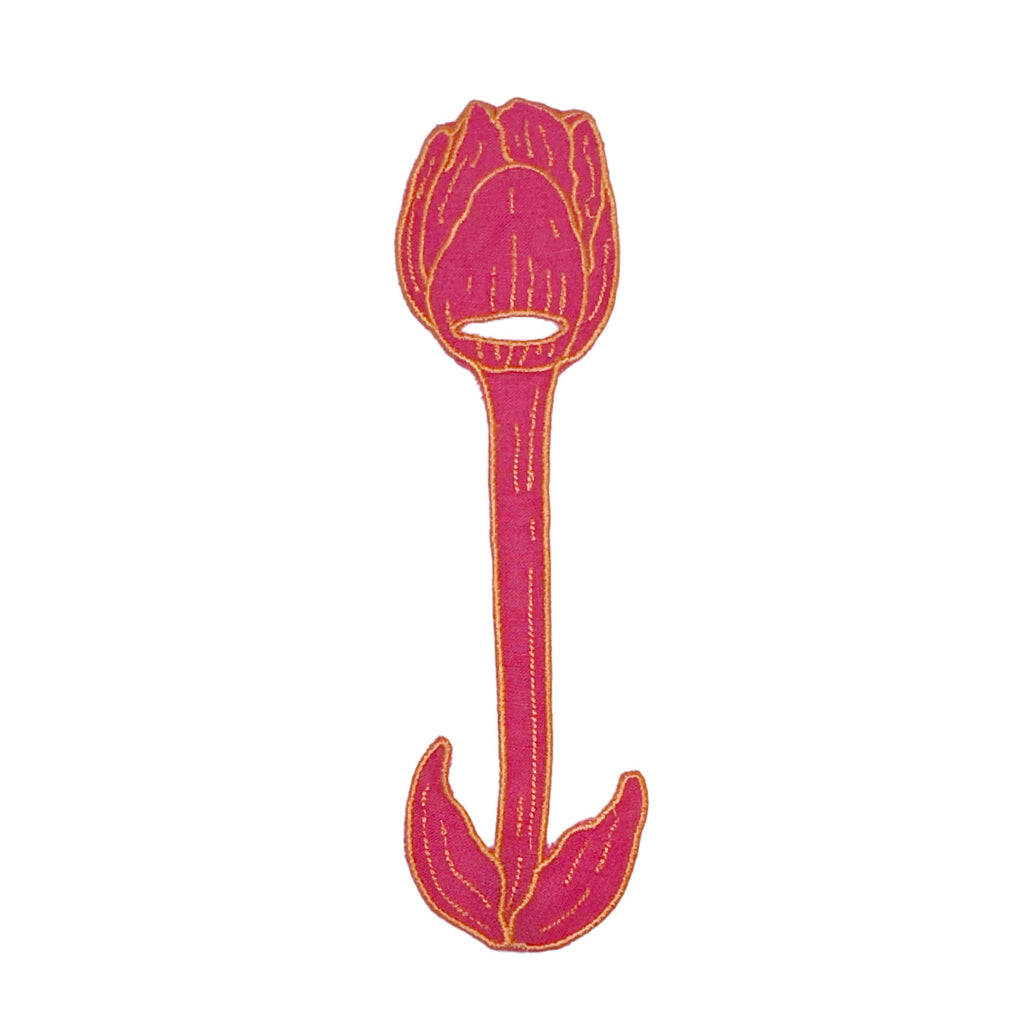 Servilleteros de lino en forma de Tulipán color rosa coral con orilla bordada en naranja, marca Zash