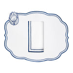 Set completo de Mantelería Sofía en lino blanco con orilla bordada de azul, con Individual, Servilleta y Servilletero, marca Zash