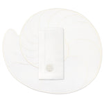 Set de mantelería de mar con individuales de lino en forma de concha Nautilus y servilleta de lino blanco con bordado de coral en ivory, marca Zash