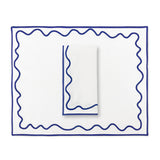 Juego de 4 Manteles Individuales Regina en Loneta Blanca con Ondas en Azul.