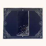 Set de Mantelería Talismán con Individuales y Servilletas en Lino Azul Marino Bordado