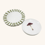 Set de Vajilla con Platos para Ensalada con Hongo y Platos Trinche Candy Cane Verde Olivo. Set para 4 personas