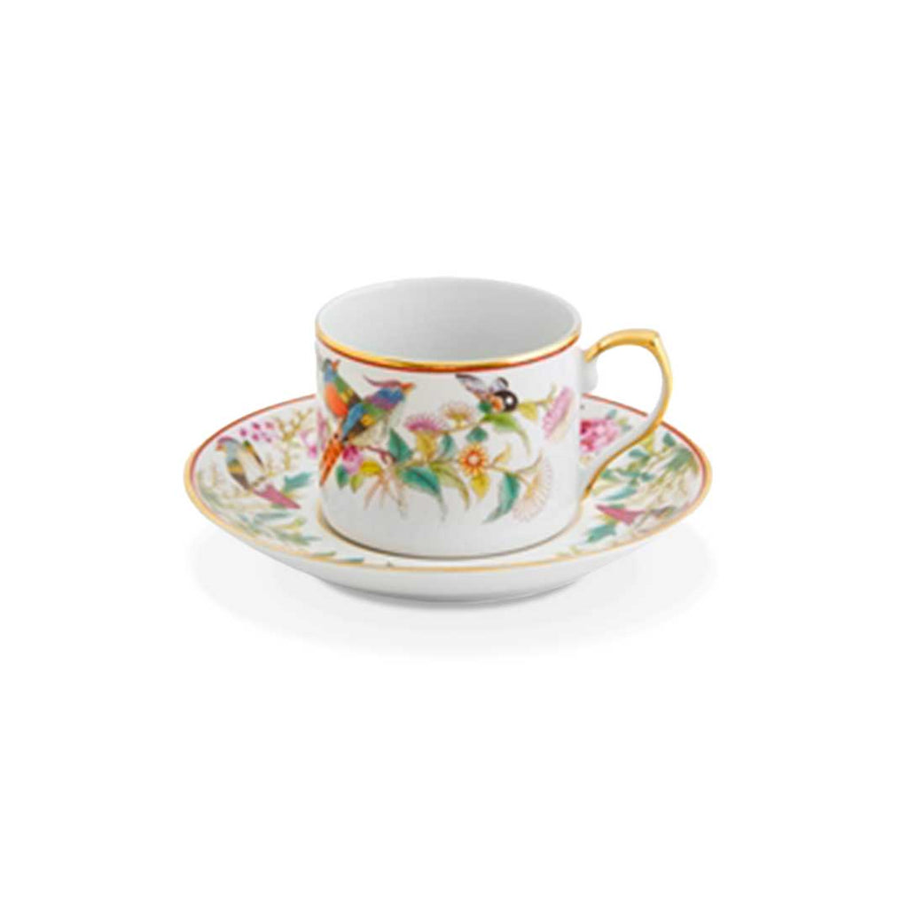 Taza para café con platito de porcelana con motivos de flores, mariposas y pájaros de colores, de la colección Paco Real de Vista Alegre