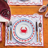 Individuales Regina en Loneta Blanca con Ondas Bordadas en Rojo. Set de 4