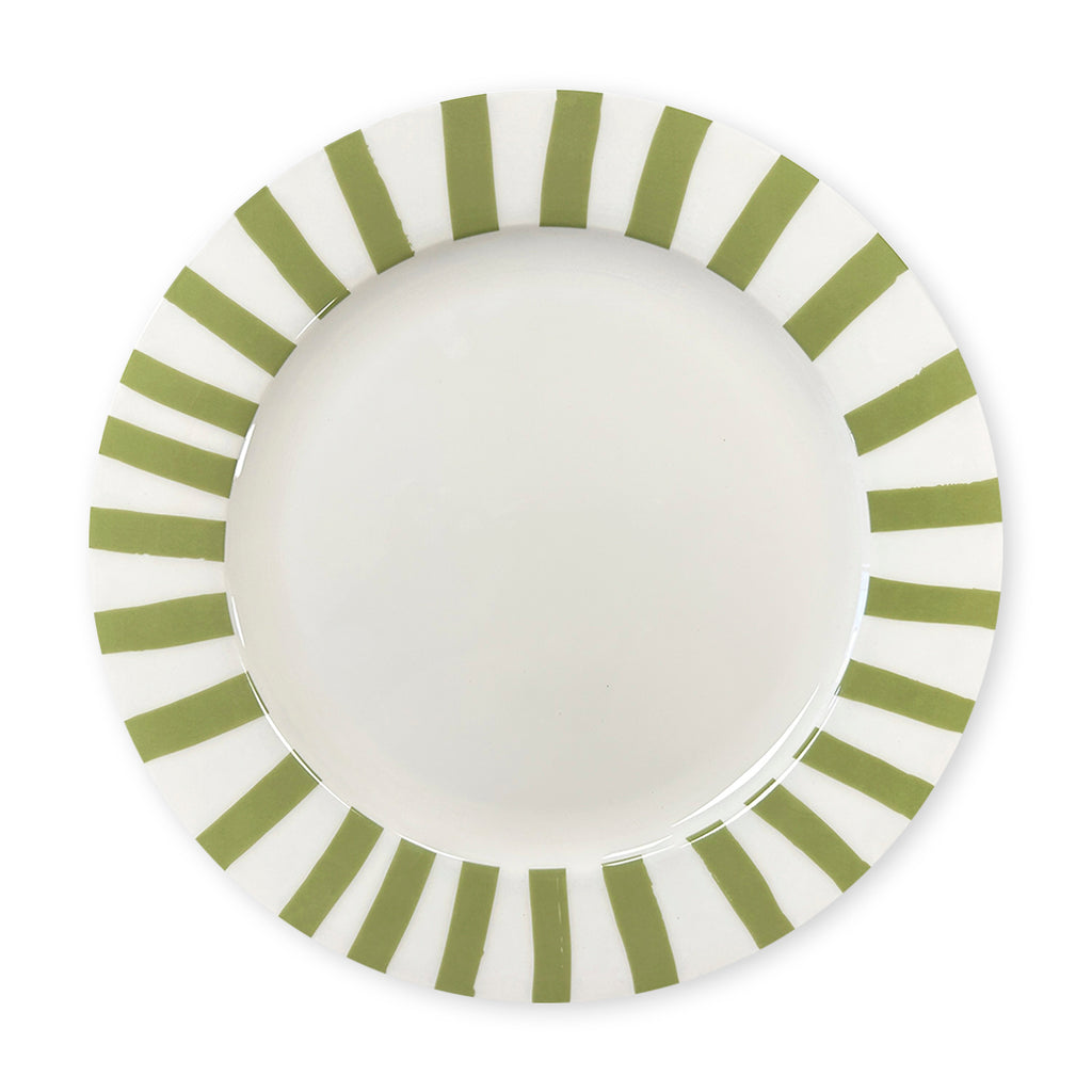 Plato trinche de porcelana con orillas con rayas gruesas en verde olivo marca Zash