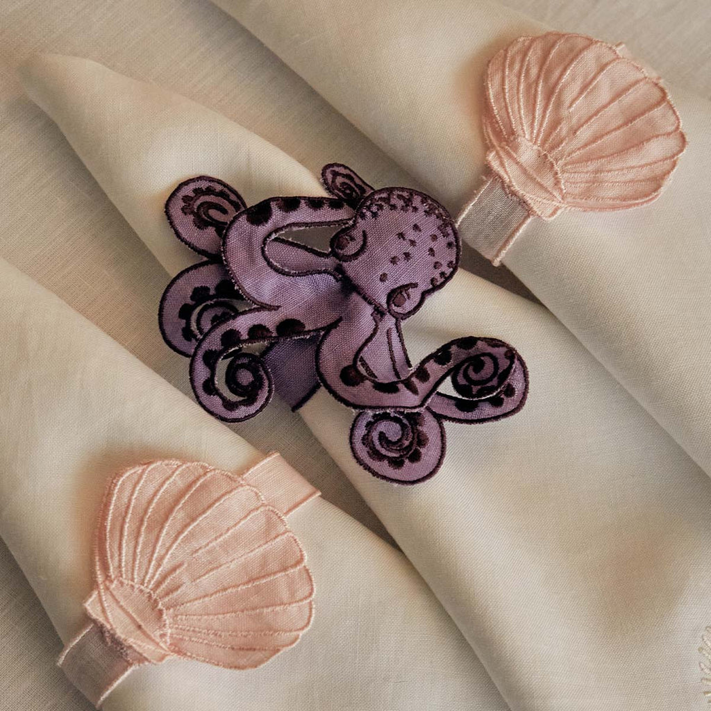 Servilleteros La Mar Bodado de Pulpo en Lino Morado . Set de 4