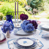Servilletas Sofía en Lino Blanco con Bordado Azul. Set de 4