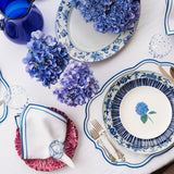 Servilletas Sofía en Lino Blanco con Bordado Azul. Set de 4