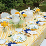 Servilleta Big Daisy en Lino Blanco con Bordado de Flor en Amarilla . Set de 4