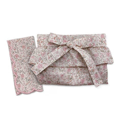 Servilletas Daisy de Algodón con Florecitas Rosa, Set de 4 y 1 Delantal de Florecitas Rosa