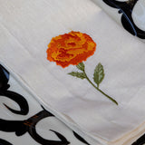 Servilletas Flora  con Bordado de Cempasúchil en Lino Crudo. Set de 4