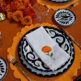 Bajo Plato 30 cm Puebla en Blanco y Negro. Set de 4