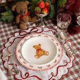 Vajilla con Plato Ensalada con Teddy Bear y Plato Trinche Con Guirnalda Roja de Moños. Set para 4 Personas