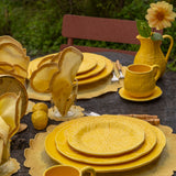 Set de Mantelería Vivi con Individuales y Servilletas en Lino Amarillo con Bordado de Pelitos. Set para 4 personas