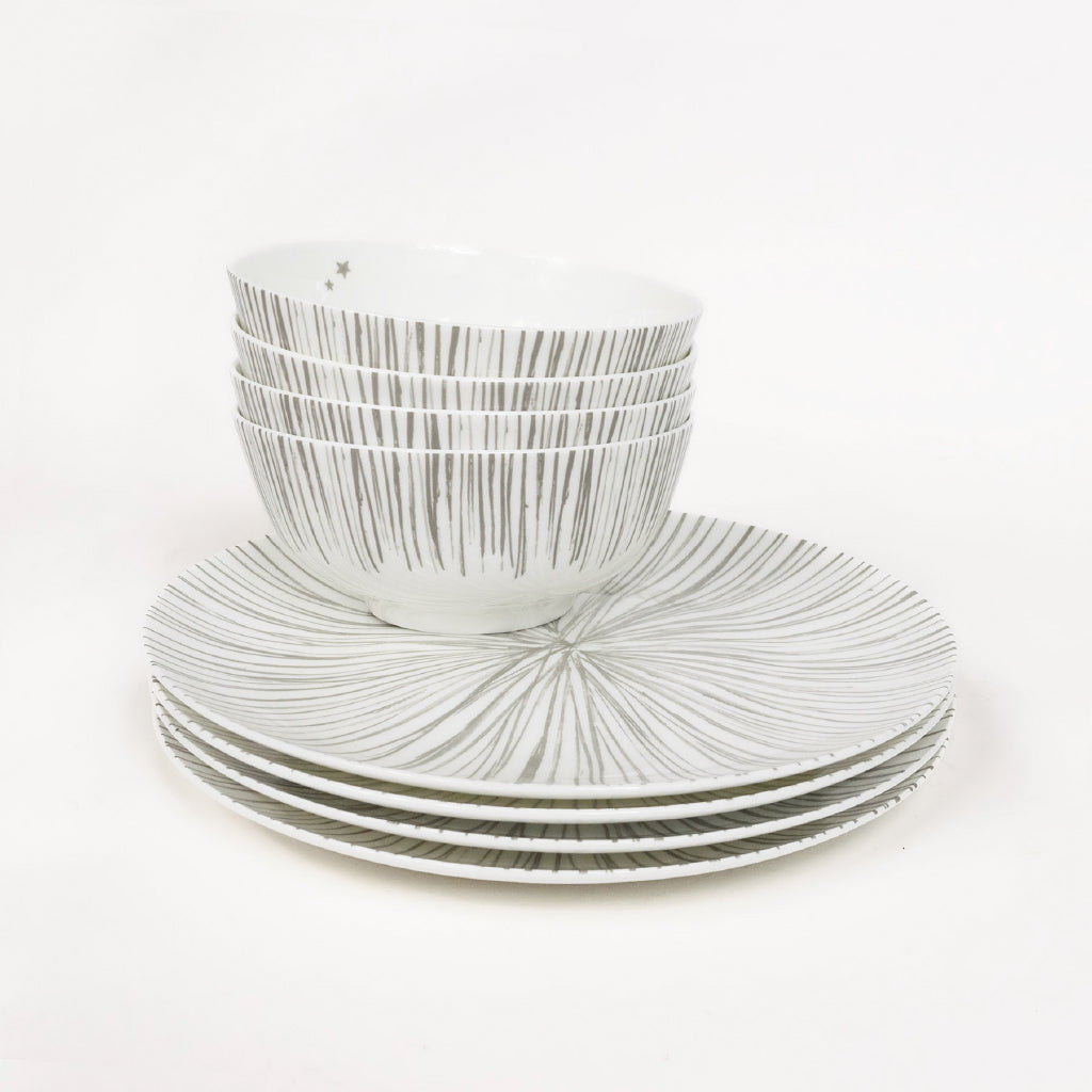 Set de 4 Platos Trinche y Bowls en Blanco con Rayas Grises