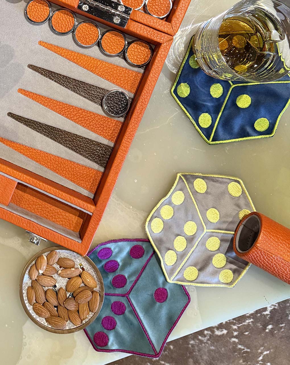 Set de 4 Cocteleras Dados - Lifestyle