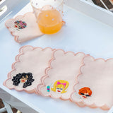 Cocteleras Las Doñas color Rosa en Lino con Bordado. Set 4