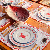 Servilleta Regina en Loneta Blanca con Ondas Bordadas en Rojo. Set de 4