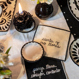Cocteleras de Lino Ivory con Frases Mexicanas Bordadas en Color Negro. Set de 4