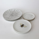 Platos para Pan con Abeja Volando. Set de 4