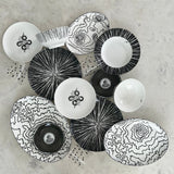 Platos Trinche Negro con Rayas Blancas, set de 4