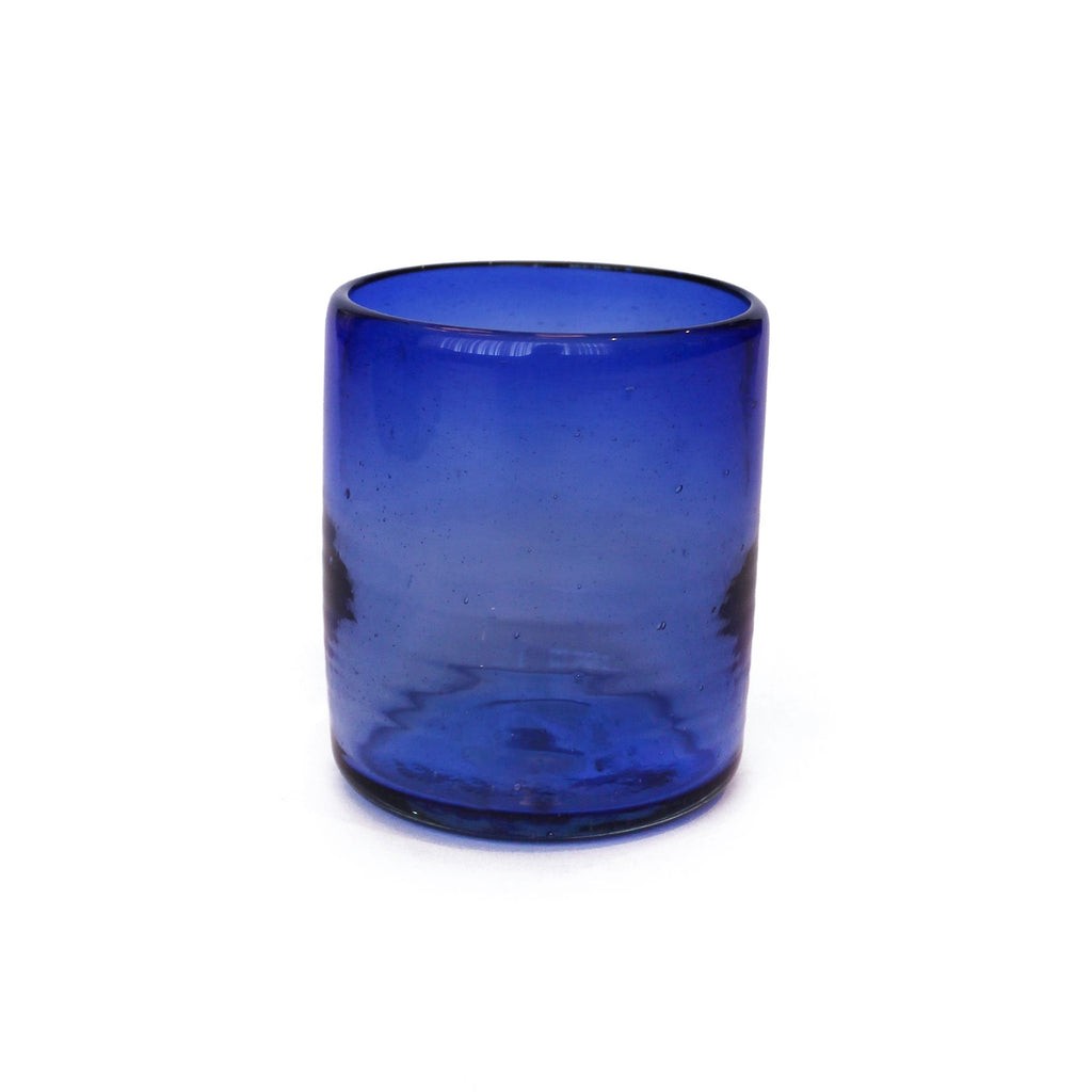 Vaso tumbler artesanal de vidrio soplado color azul cobalto