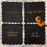 Juego de 4 Servilletas de coctel Bordadas con Frases Típicas de Día de Muertos  Set 1