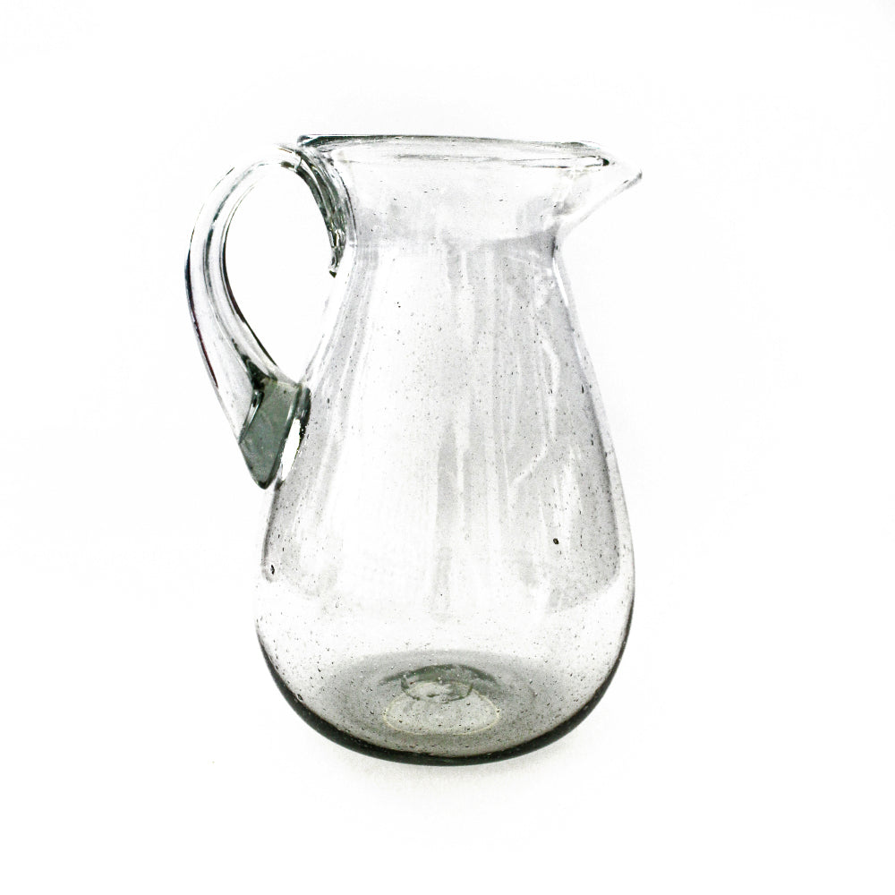 Jarra artesanal de vidrio soplado transparente