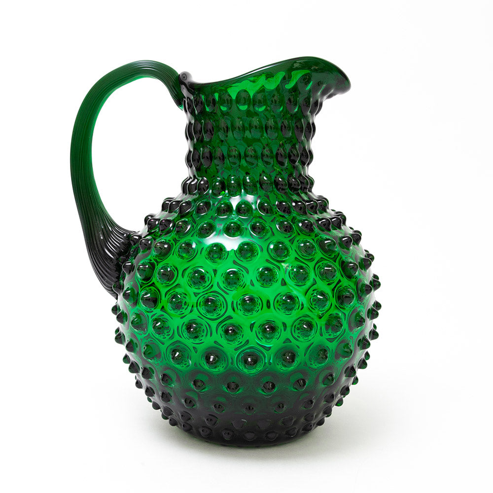 Jarra Hobnail de cristal de Bohemia en color verde bosque, marca Klimchi