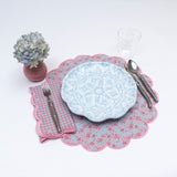 Juego de 4 Manteles Individuales Florales Big Daisy en Rosa y Verde con Doble Orilla Bordada